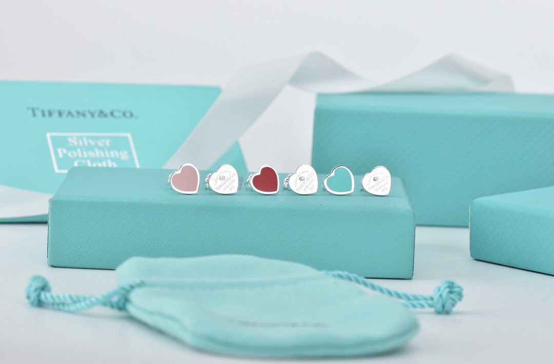 18K Return to Heart Earrings
