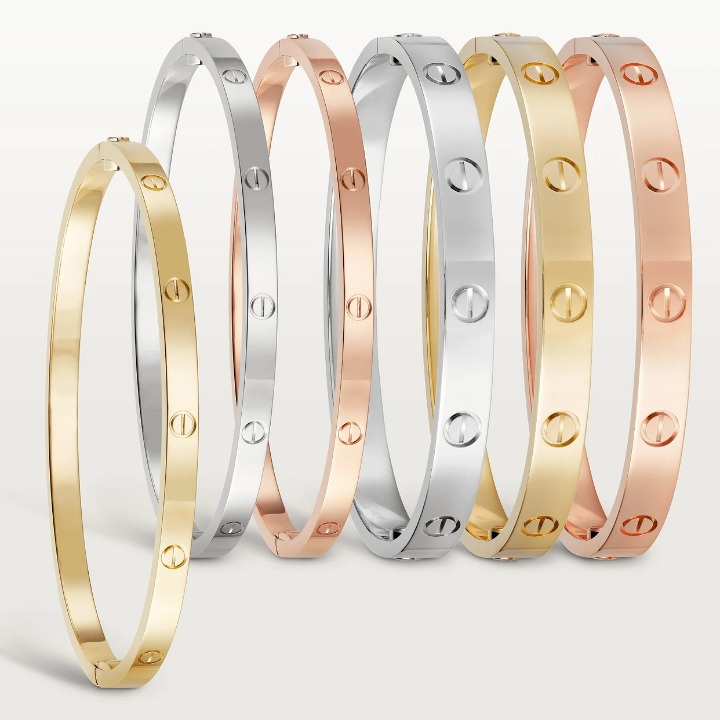 18K  Love Small Bracelet